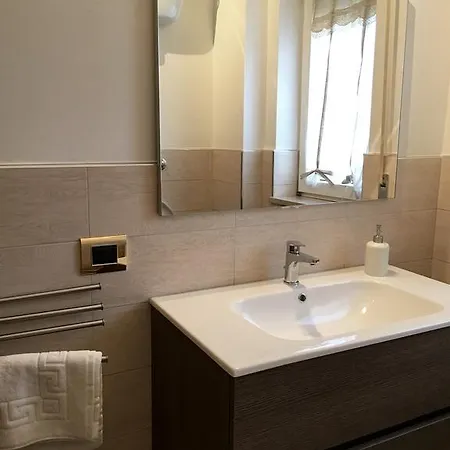 Hibiscus 3* Taranto