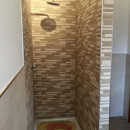 Guest house Hibiscus 3*